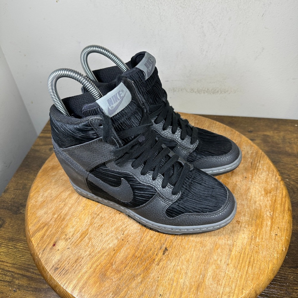 Nike Dunk Sky High Black Dark Grey Wedge Sneakers 528899-015 Womens 6